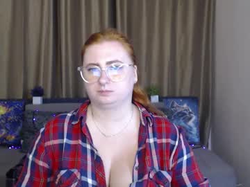 alicia side red