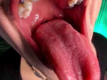 bri von dhara 