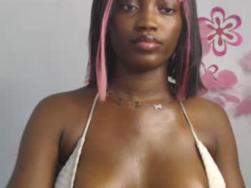 cum ebony hotie
