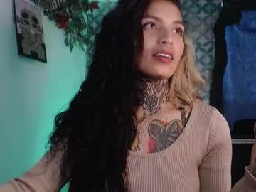 ema ploxx