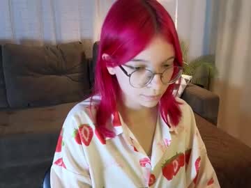 pink tilly